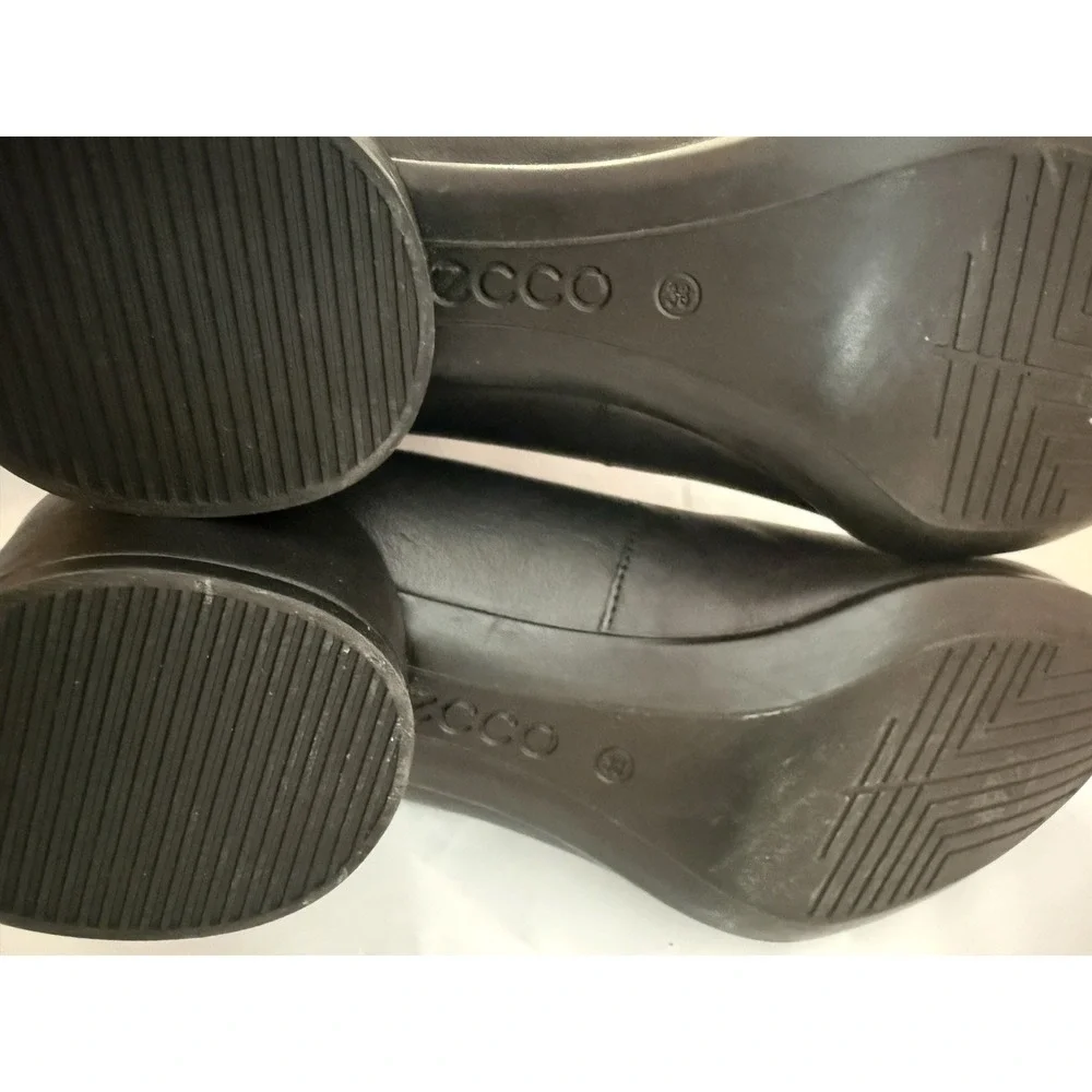 ECCO Black Leather Pump Block Heel Slip On Round Toe Women's Size 7 Shoes